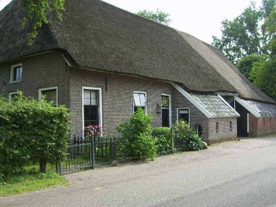 sv102722-boerderij-yde-kl.jpg