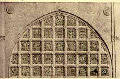 ahmadabad-india-carvedstonewindow2-sidisayyidmoskee.jpg