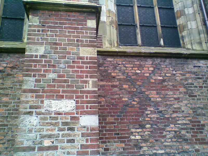 dordrecht-grotekerk-maalkruisen.jpg