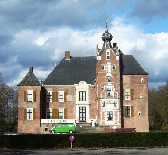 dsc07845vaassen-kasteeldecannenburgh.jpg