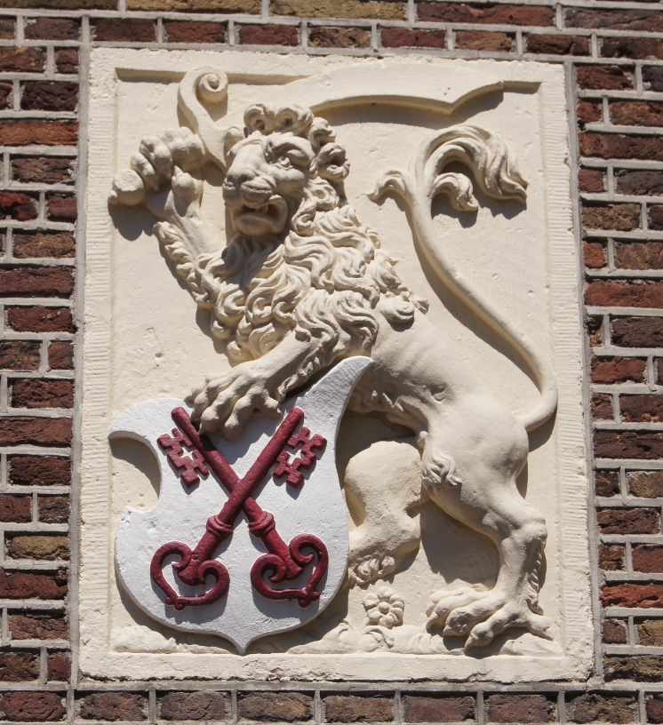 leiden-dsc03869lakenhal-oudesingel30-32-kl.jpg